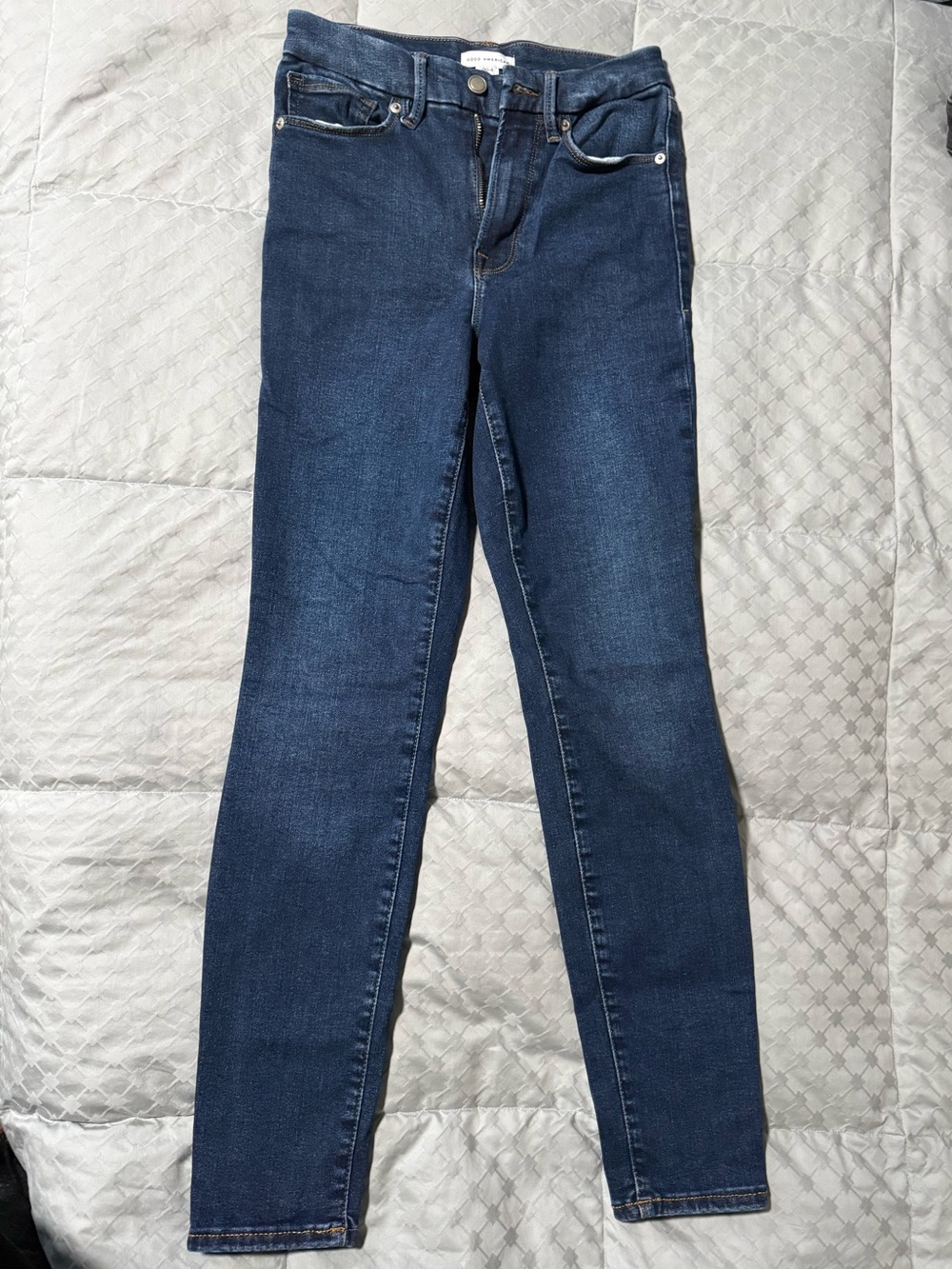 Good American Good Legs Skinny Jeans